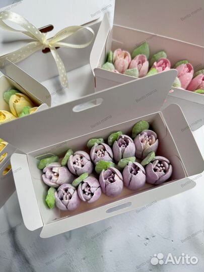 Тюльпаны из зефира в белых коробочках