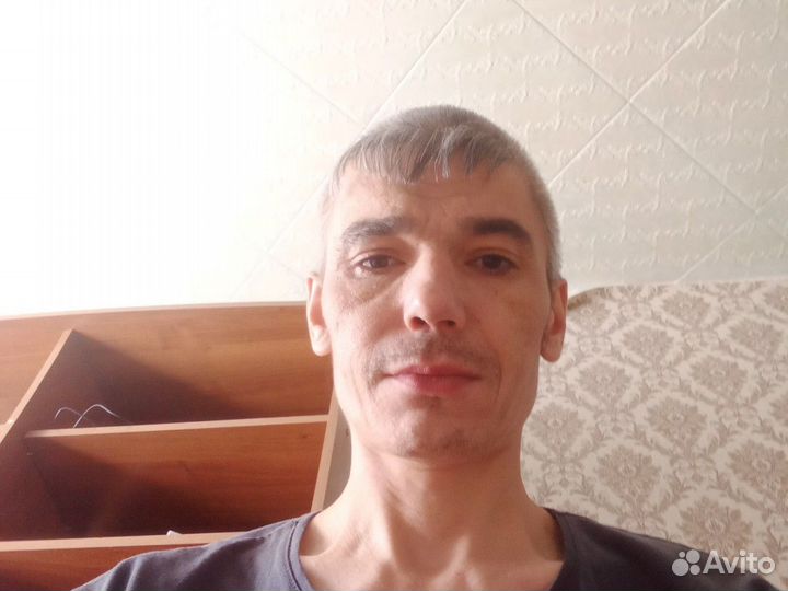 Грузчик,работник торгового зала