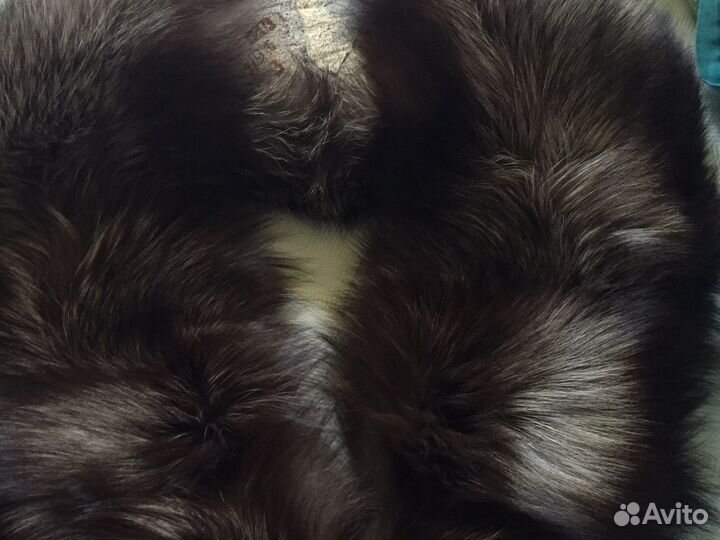 Меховой воротник лисы