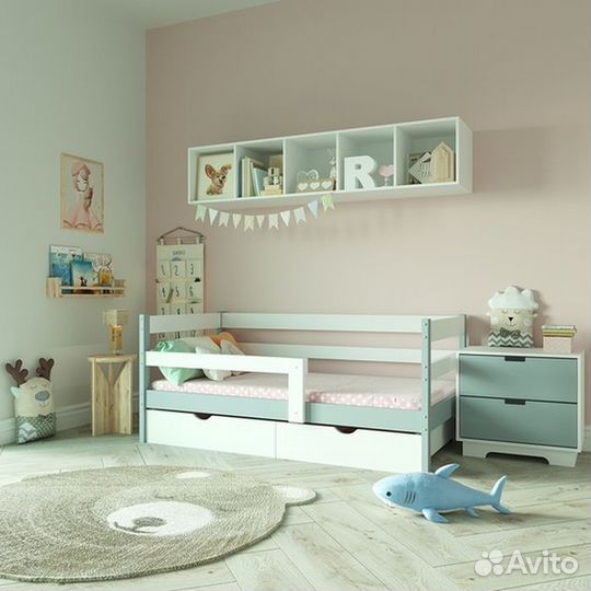 Кроватка из натурального дерева детская софа высок