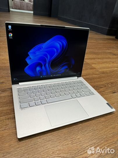 Lenovo yoga slim 7 pro 14