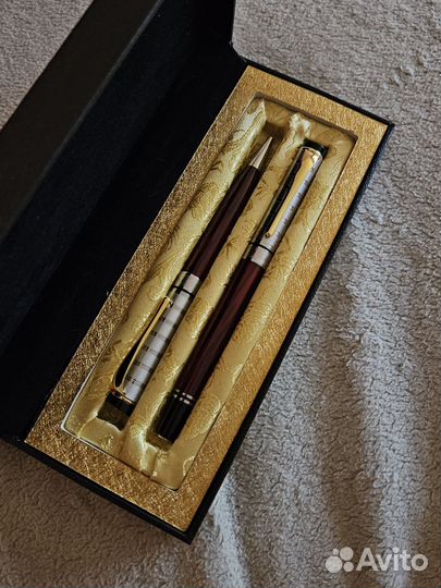 Подарочный набор ручек. Шариковые ручки