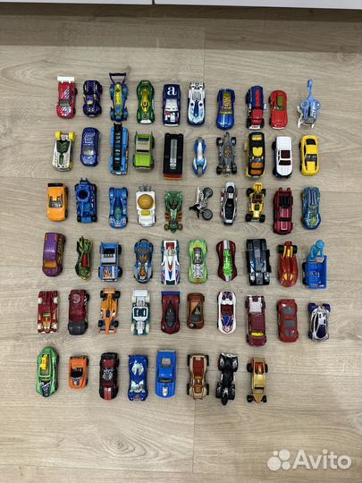 Машинки Hot wheels