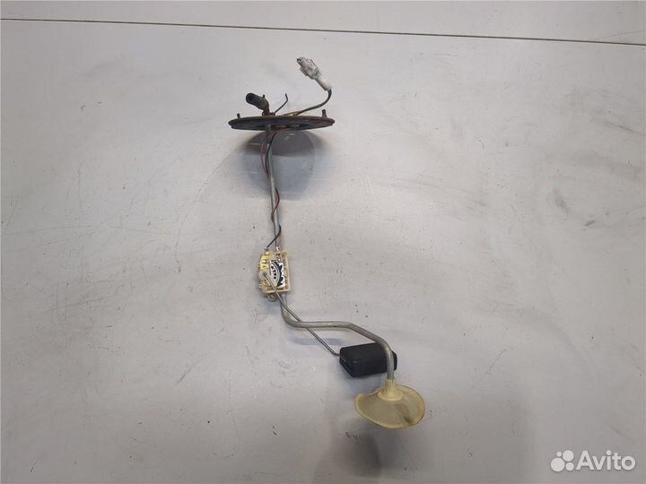 Датчик уровня топлива Subaru Forester (S11), 2002