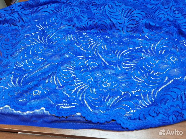 Отрезы ткани и трикотажа