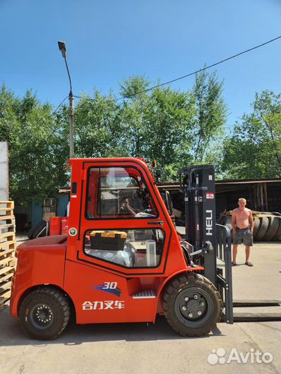Вилочный погрузчик Heli cpcd30