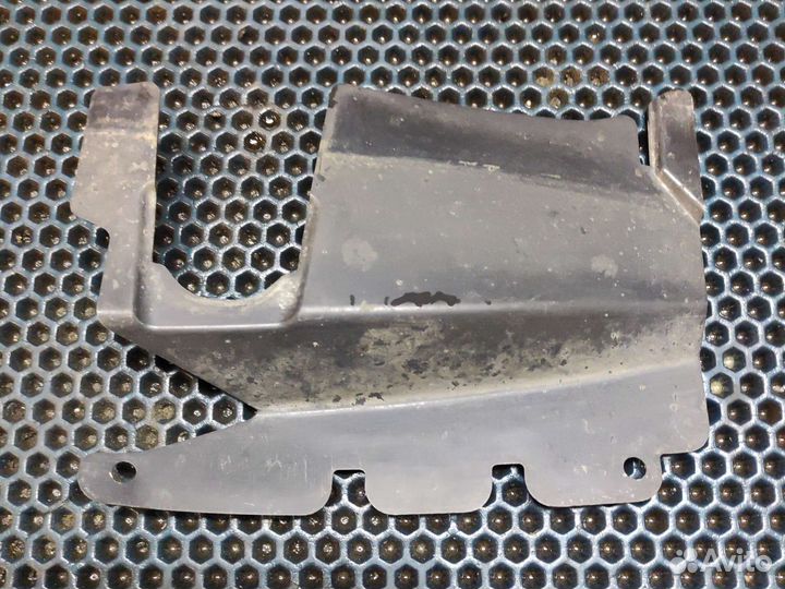 Дефлектор радиатора ford focus 2