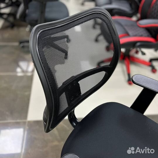 Офисное кресло CH-797axsn