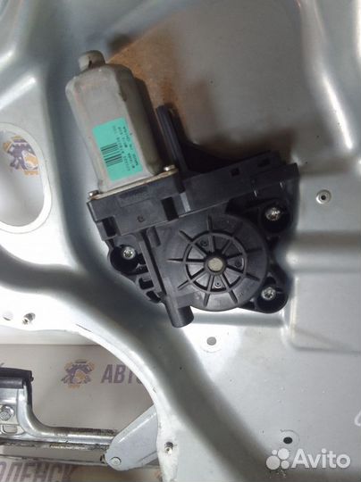 Стеклоподъемник электр. передний правый Ford C-MAX