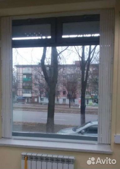 Раздвижные решётки на окна и двери производство