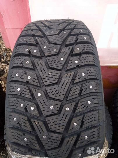 Hankook Winter I'Pike RS2 W429 205/55 R16