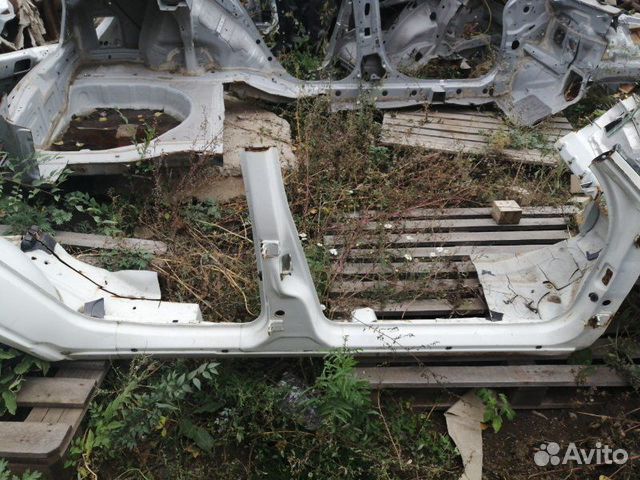 Боковина кузова правая LADA Priora