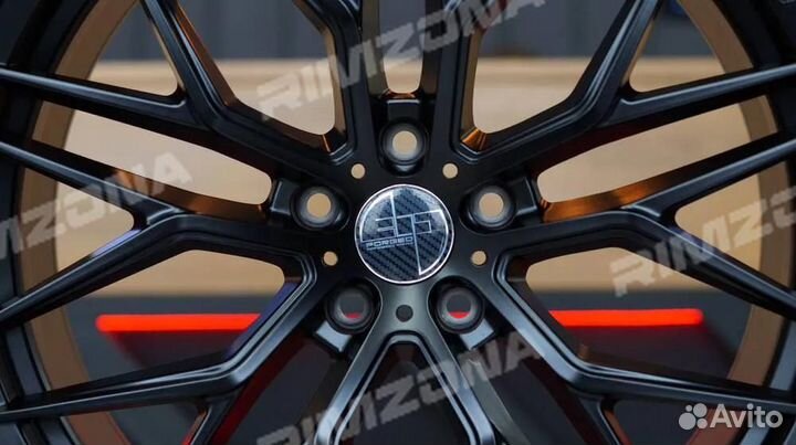 Литой диск vorsteiner R20 5x108 sv