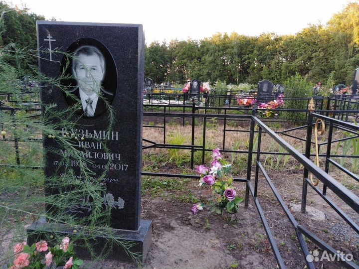 Памятники от эконом до элит класса
