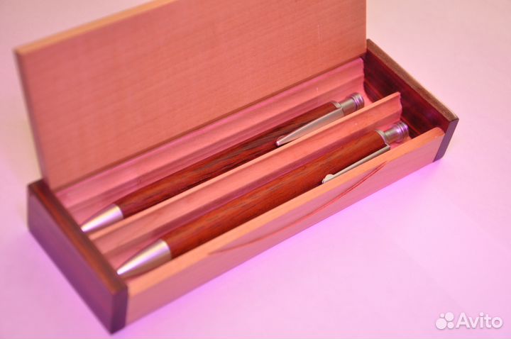Подарочный набор в футляре (ручка и карандаш)