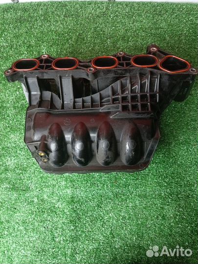 Коллектор впускной Honda CR-V 3 2.0