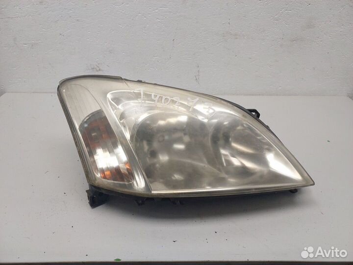 Фара (передняя) Toyota Corolla E12, 2003