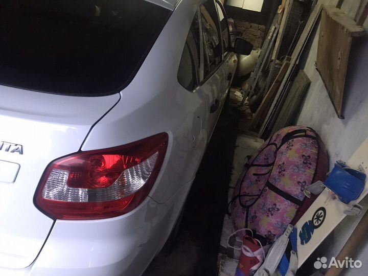 LADA Granta 1.6 МТ, 2015, 116 000 км