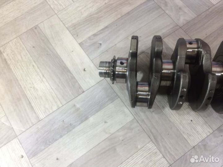 Коленвал Skoda Octavia А5 BXE