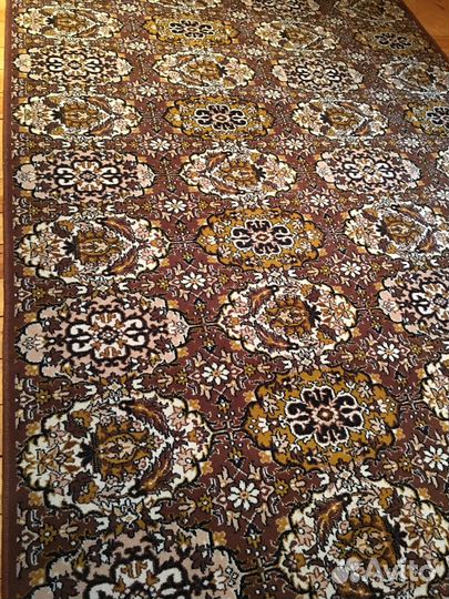 Шерстяные ковры