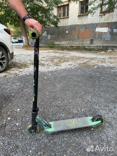 Трюковой самокат