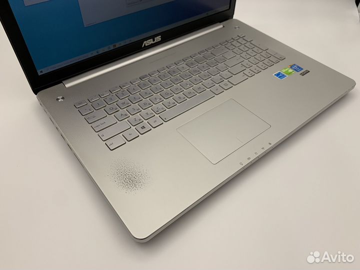 Большой, мощный ноутбук (i7/8 ядер/SSD)