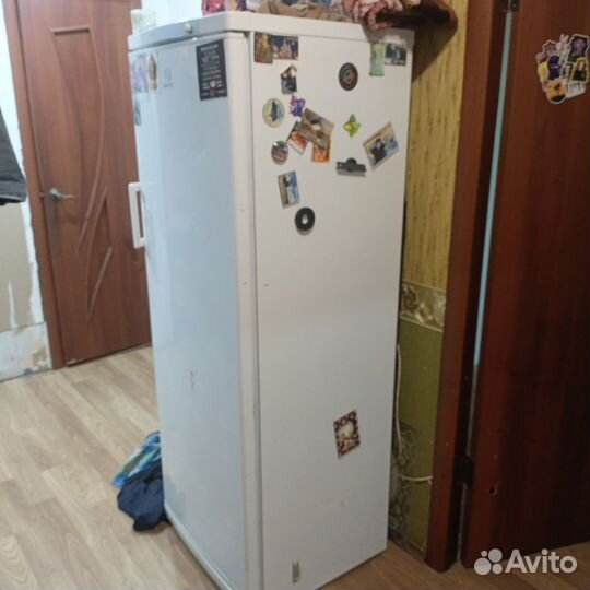 Холодильник на запчасти