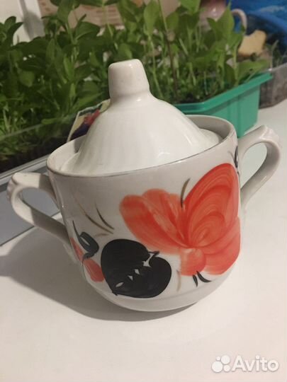 Сахарница и джемница фарфор