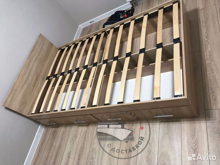 Кровать 120х200 с ящиками