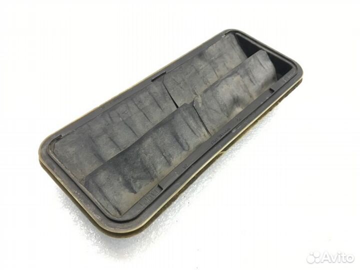 Решетка вентиляционная Ford Mondeo седан 2.3 2010