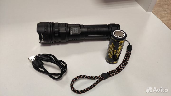 Ультрамощный фонарь +1200м