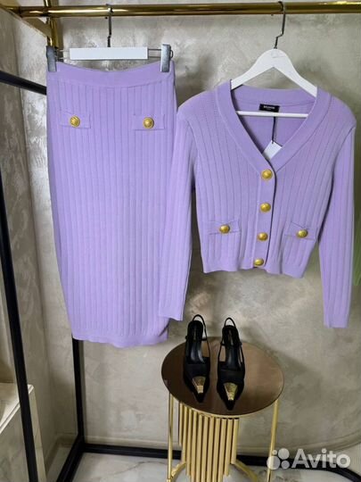 Шикарный костюм Balmain