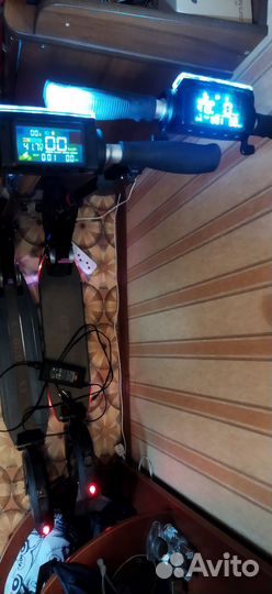 Самокат взрослый электрический