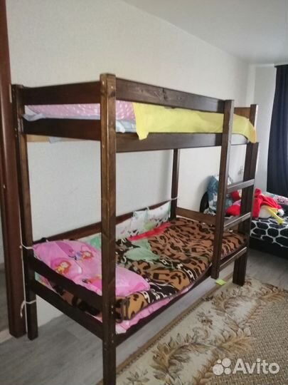 Двухярусная детская кровать