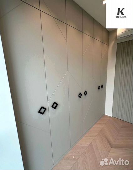 Шкафы распашные на заказ. Новые от производителя