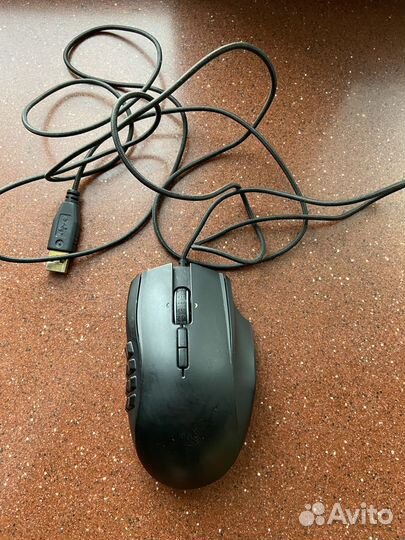 Игровая мышка razer Naga