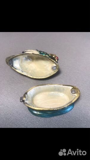 Статуэтка лебедь