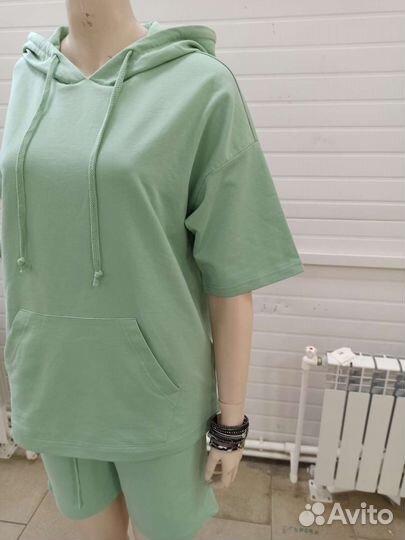 Шорты новые с карманами хлопок