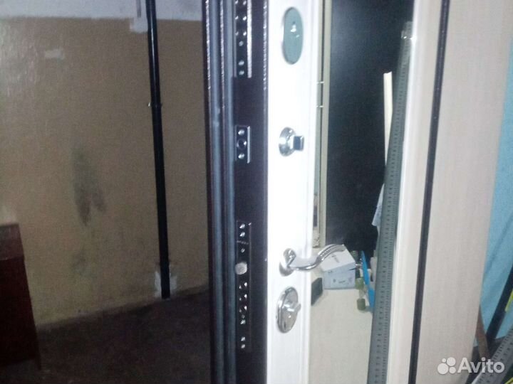 Продам входные двери