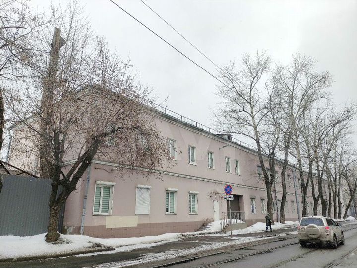 Комплекс зданий, 8390.1 м² + Имущество