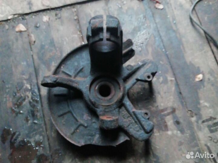 Кулак поворотный (цапфа) Polo Sedan Rapid Fabia