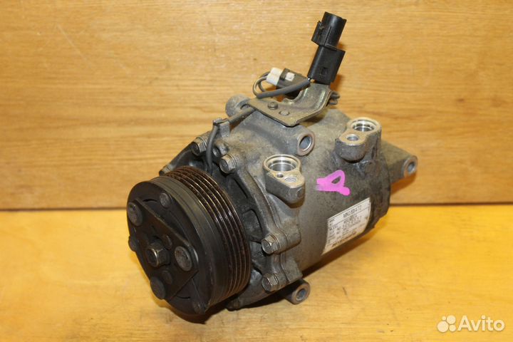 Компрессор кондиционера Mitsubishi Lancer 10 1.5