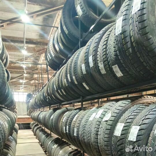 Pirelli Ice Asimmetrico 235/50 R18 97L