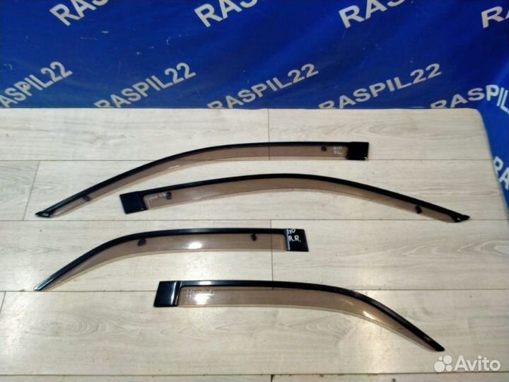 Ветровики комплект Toyota Mark I I JZX110 1jzfse