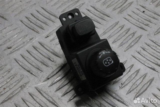 Блок управления зеркалами Ssangyong New Action 2.0