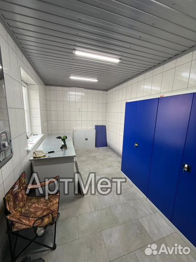 Шкаф для хранения инструментов инвентаря