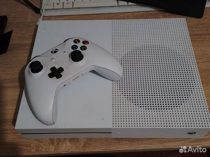 Xbox One s 500 gb