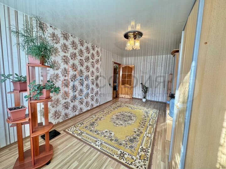 3-к. квартира, 67,4 м², 2/5 эт.