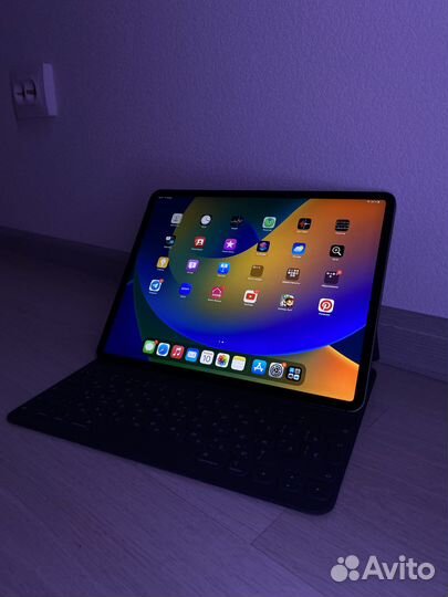 iPad Pro 12.9 2018 + Keyboard Folio