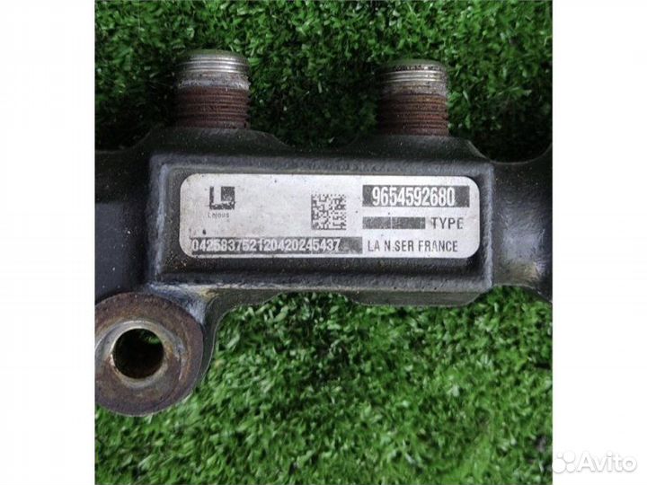 Топливная рампа Citroen C3 1.4 2004